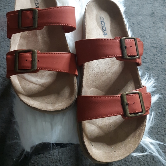 Soda Shoes - Soda sandals